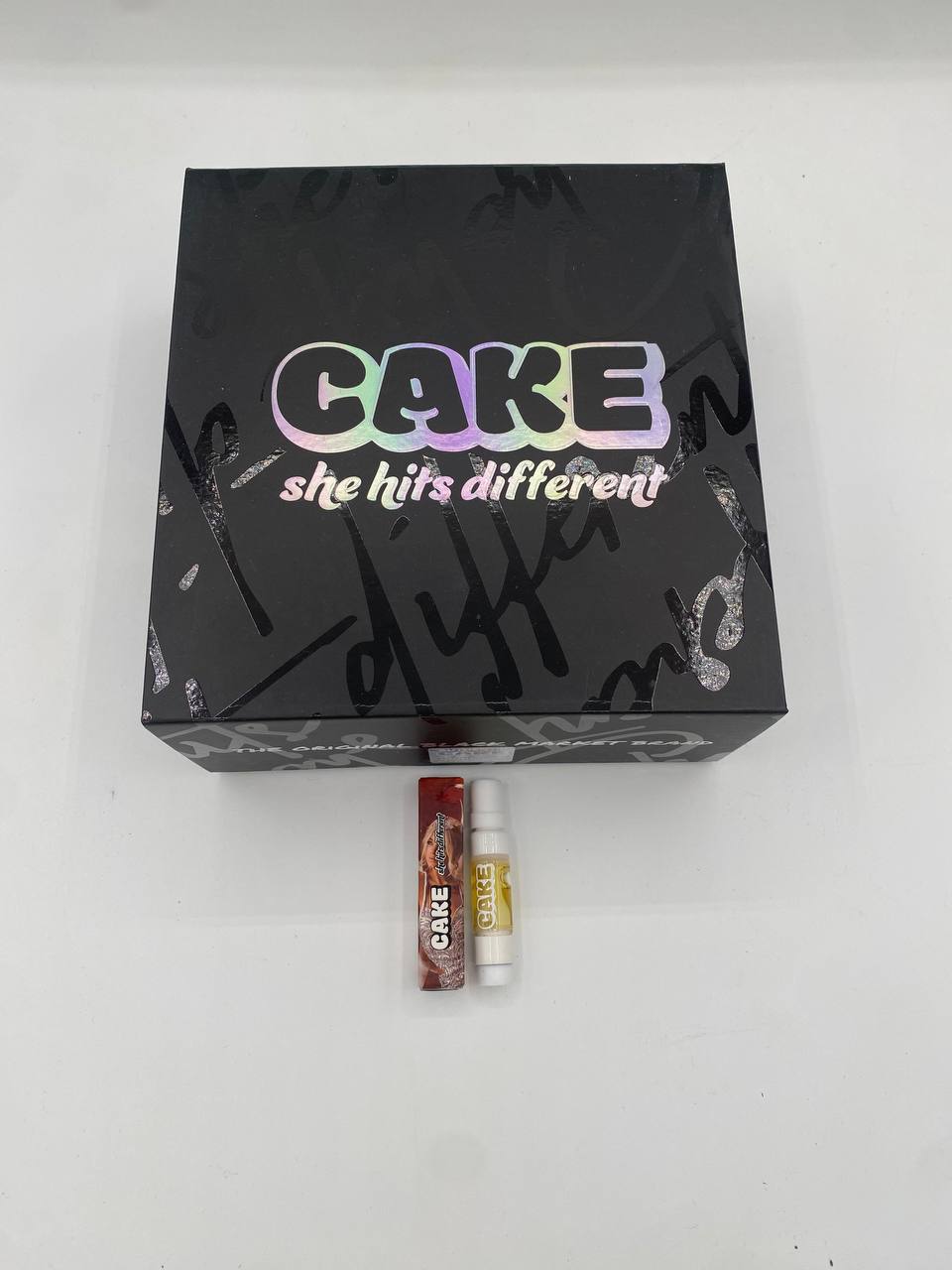 34f8d0c2-0c67-4e42-8f06-b7dc713eb1c3.jpg CAKE 1G CARTS - Image 1